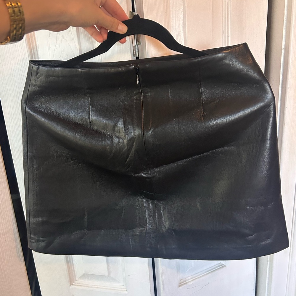 Sunday Best Aritzia Black Mini Skirt - Picture 3 of 4